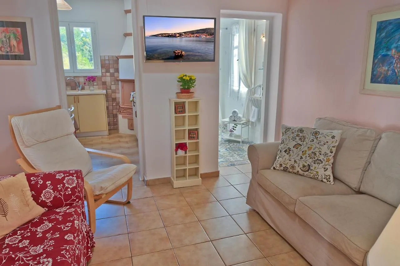 Villa Ireni Waterfont Fiskardo 0*,  Greece