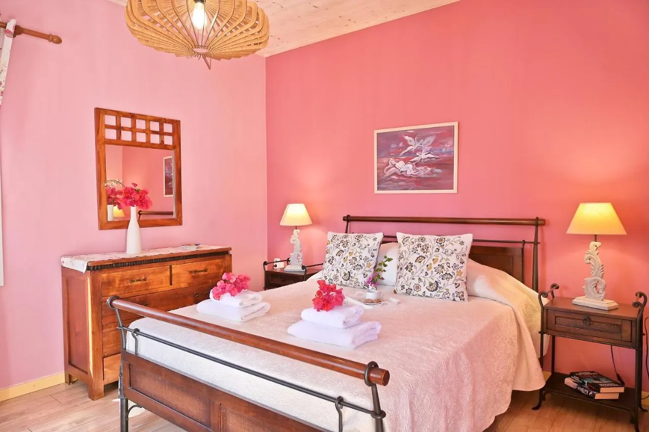 Villa Ireni Waterfont Fiskardo Tatil Evi