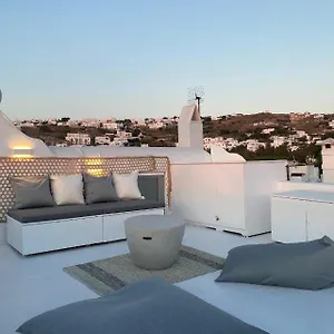 https://villa-loom-mykonos-town.hotels-in-mykonosisland.net