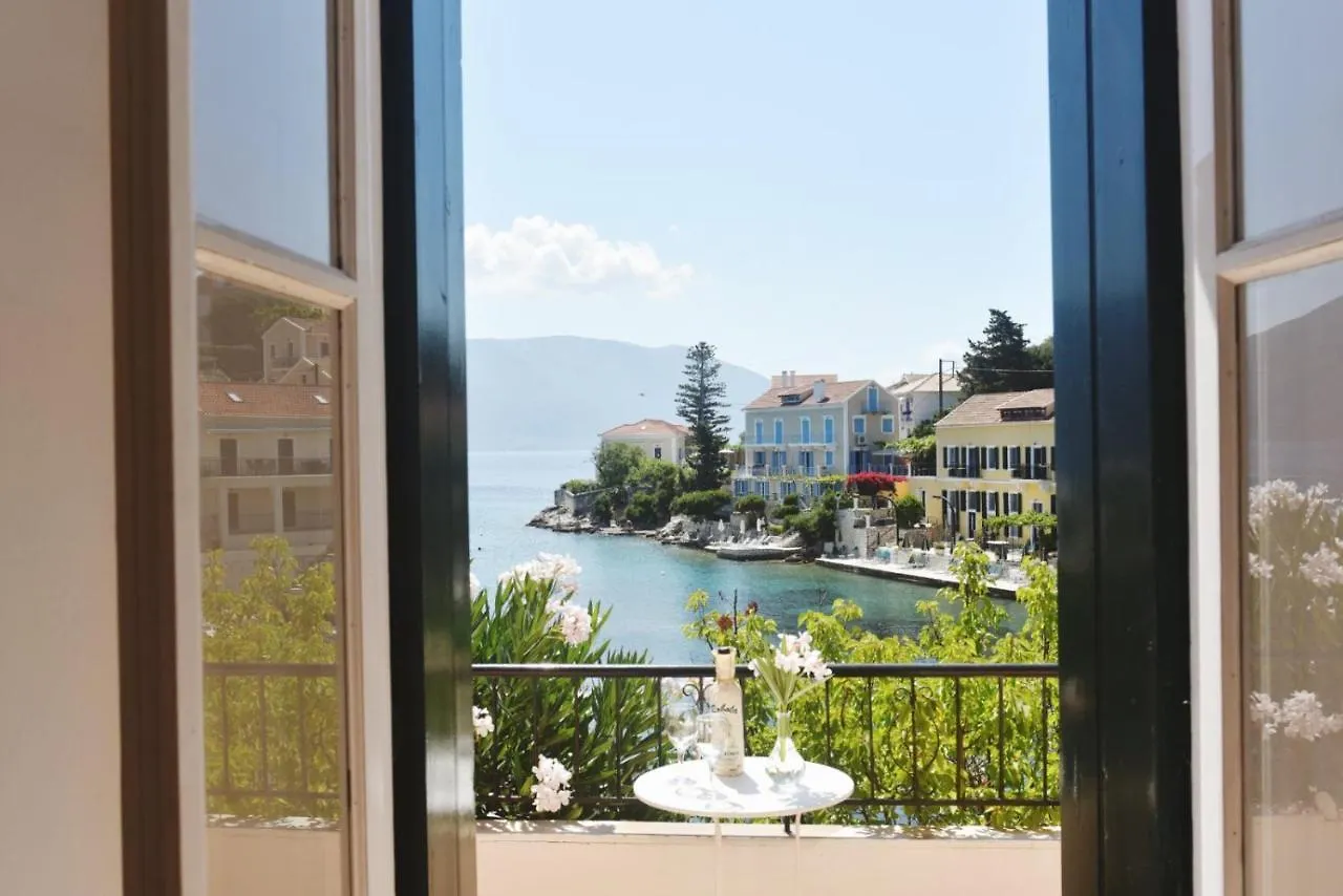 Villa Ireni Waterfont Фискардон Дом отдыха